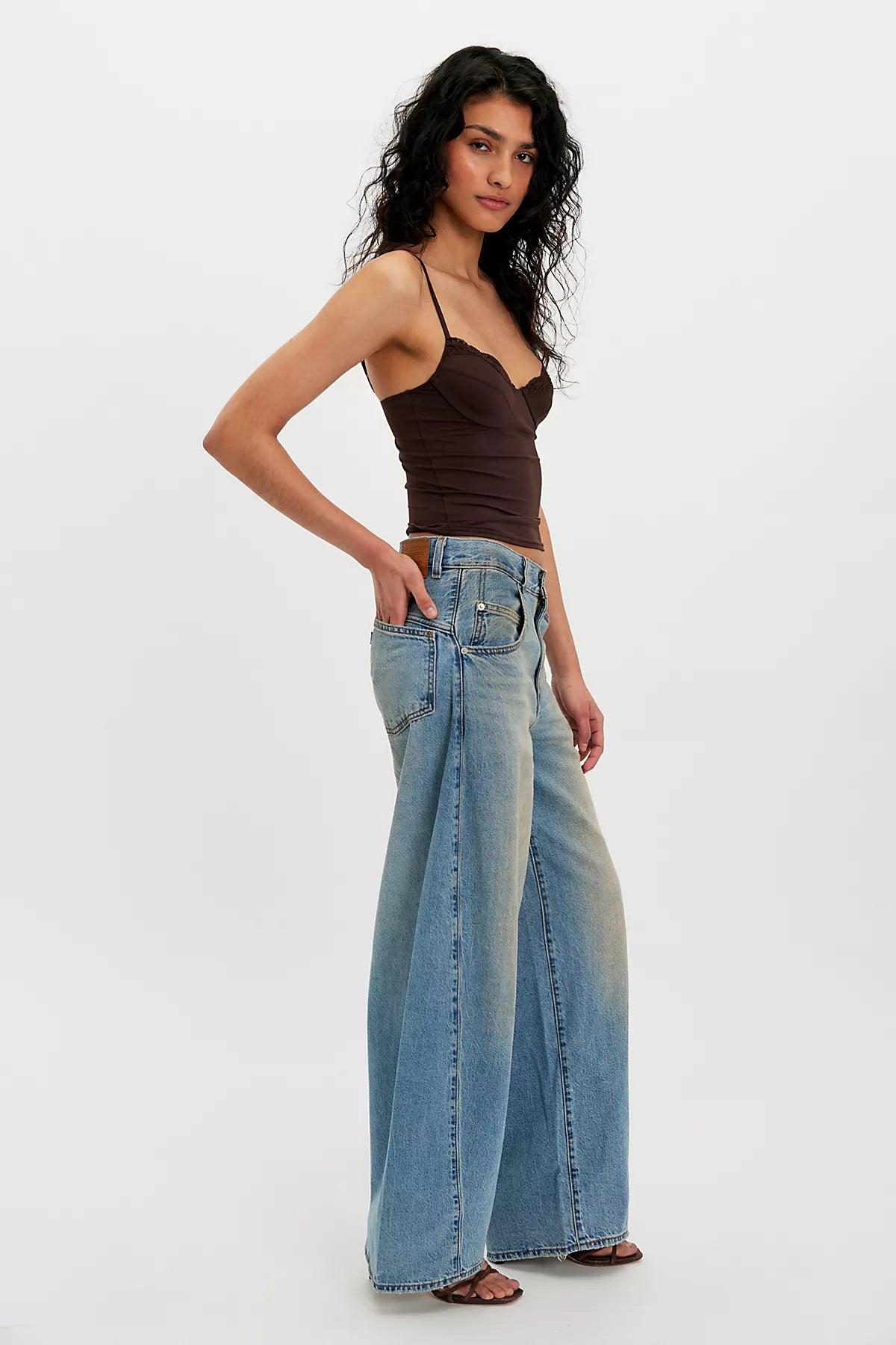 Levi's Super Baggy Barrel Jeans