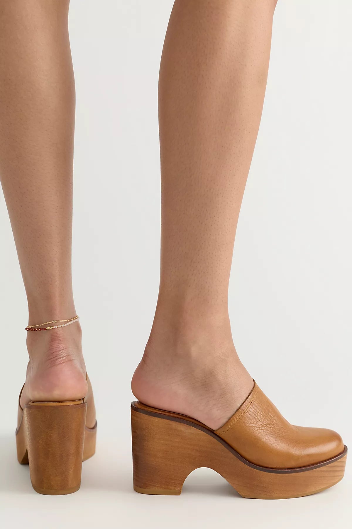 Hudson Wedge Clogs