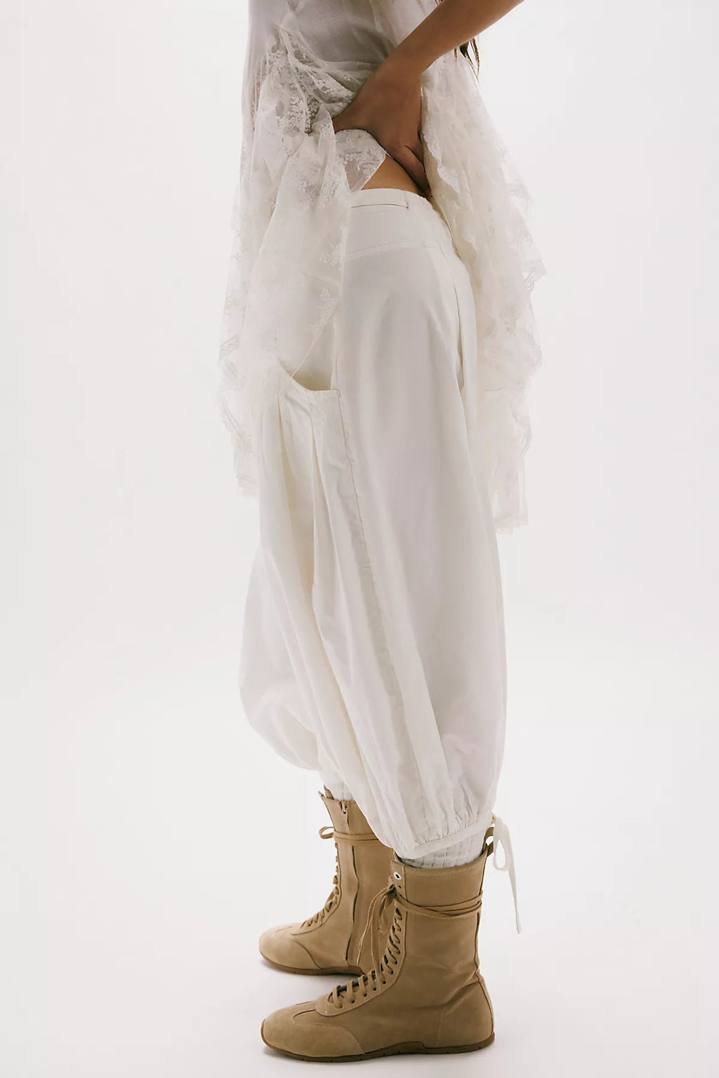 Calle Balloon Crop Pull-On Pants