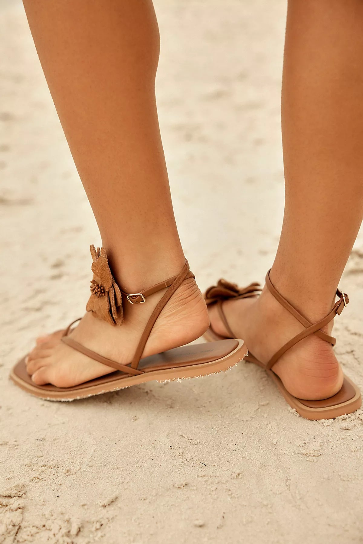 Mismatch Magnolia Sandals