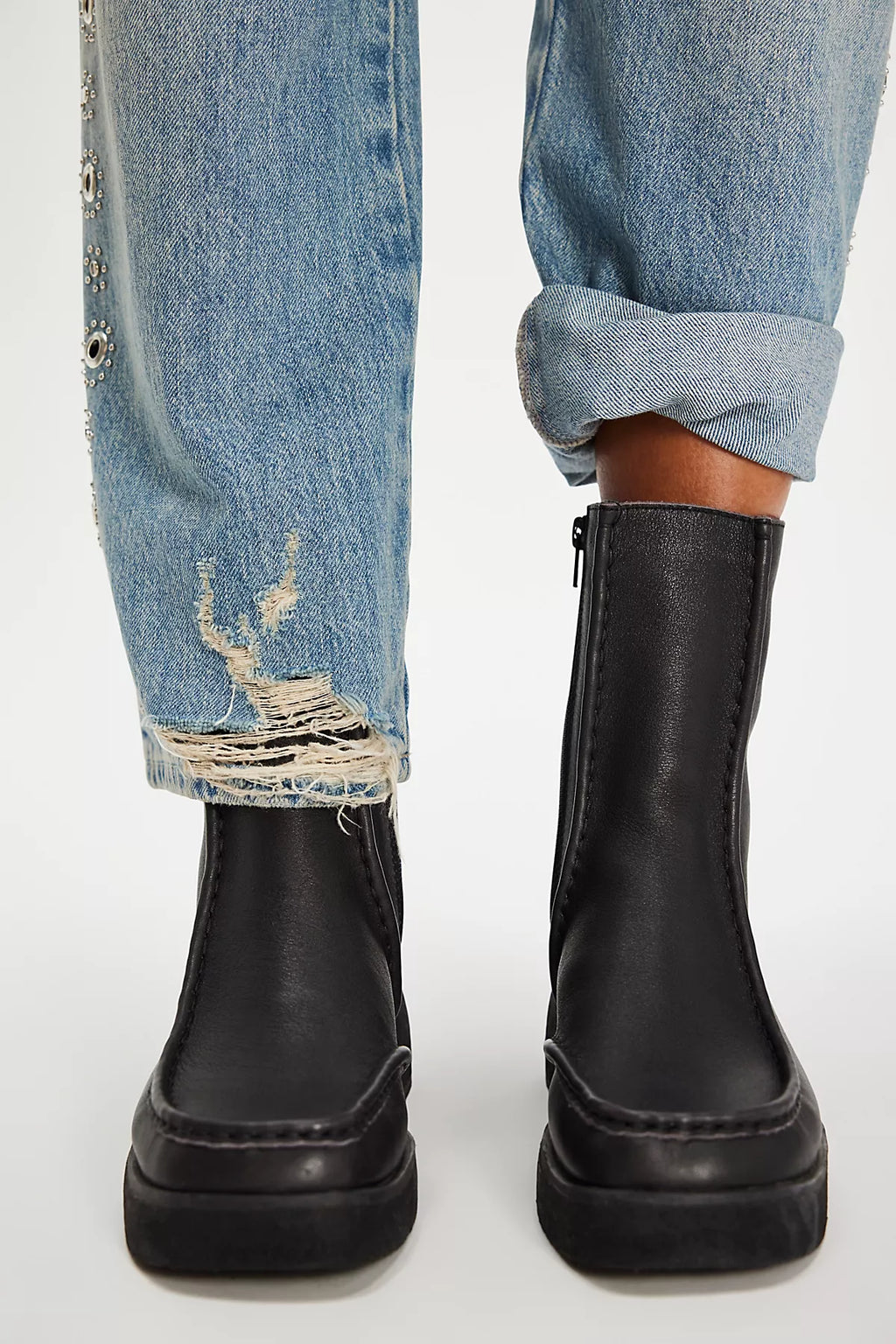 Clarks Effery Zip Boots