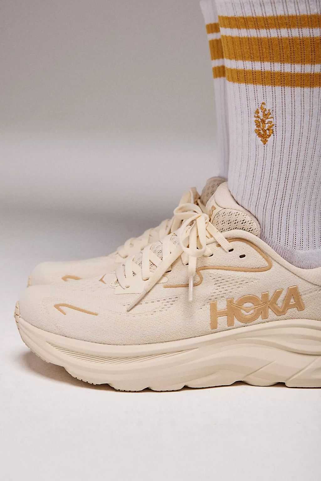 HOKA® Clifton 10 Sneakers