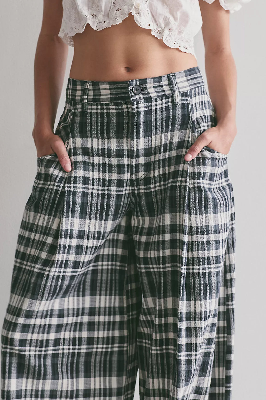 About It Baggy Puckered Pants