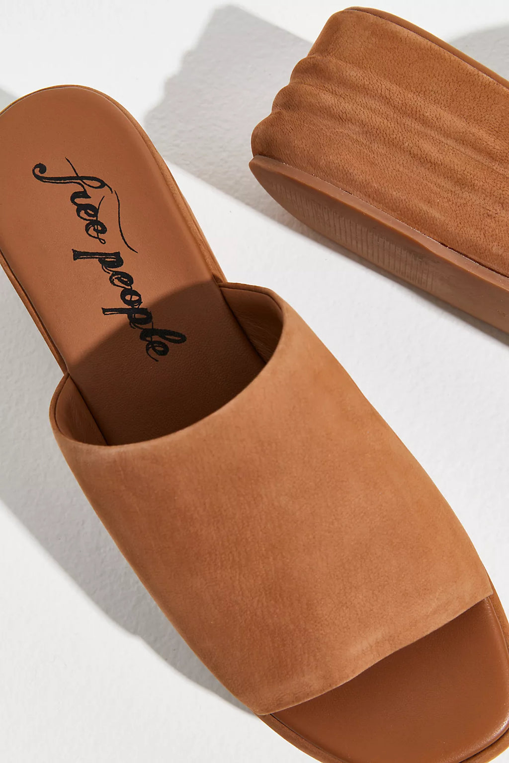 Harbor Flatform Sandals