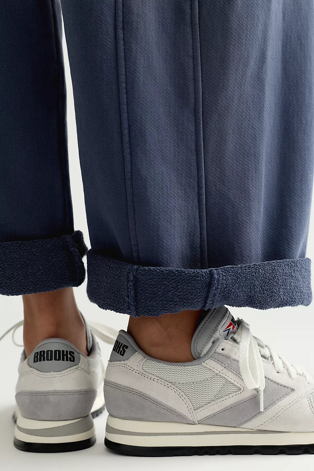 Brooks Chariot Sneakers