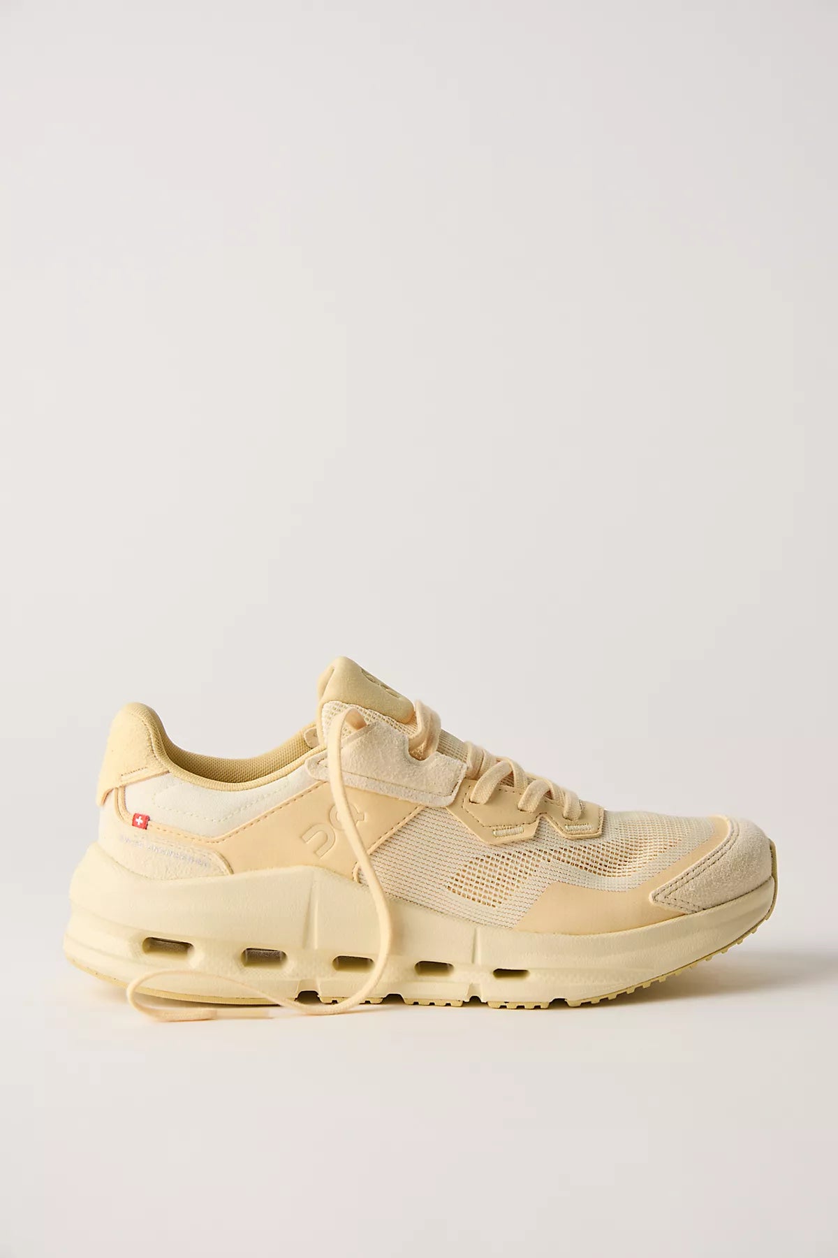On Cloudnova Rift Sneakers