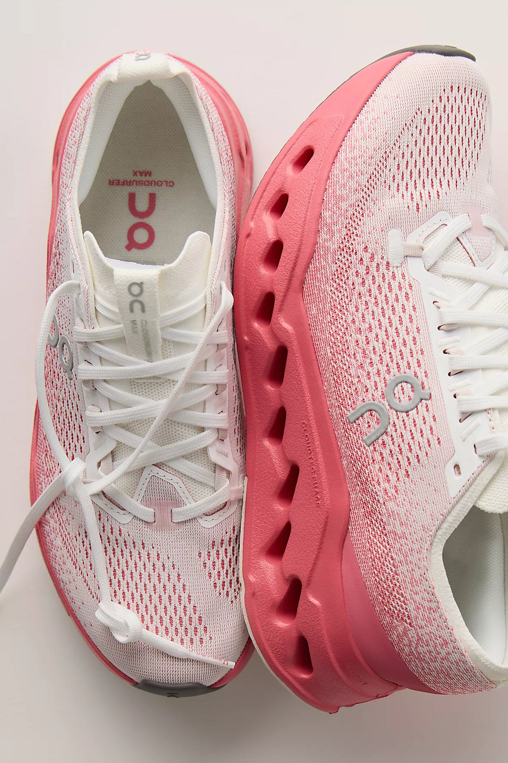 On Cloudsurfer Max Sneakers