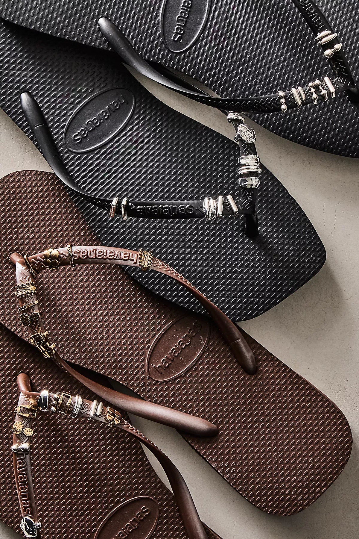Metal Sandal Charm Set