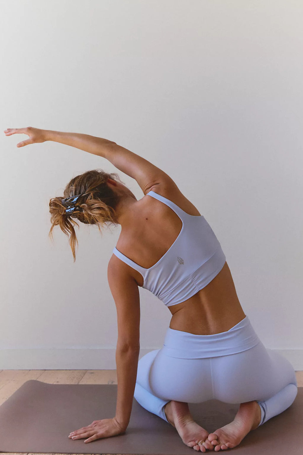 Never Better Reversible Twist Crop
