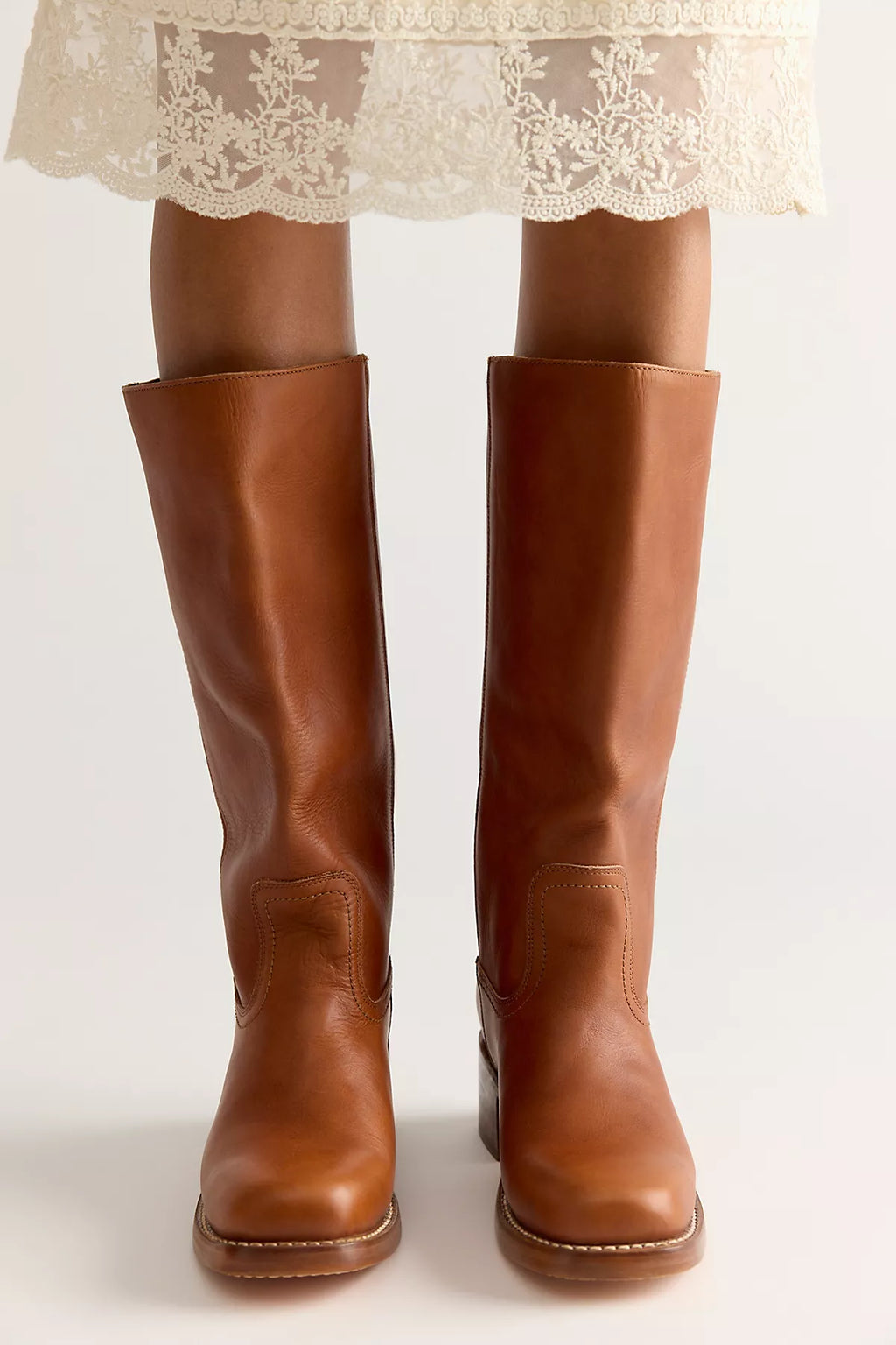 Frye Campus 14L Boots