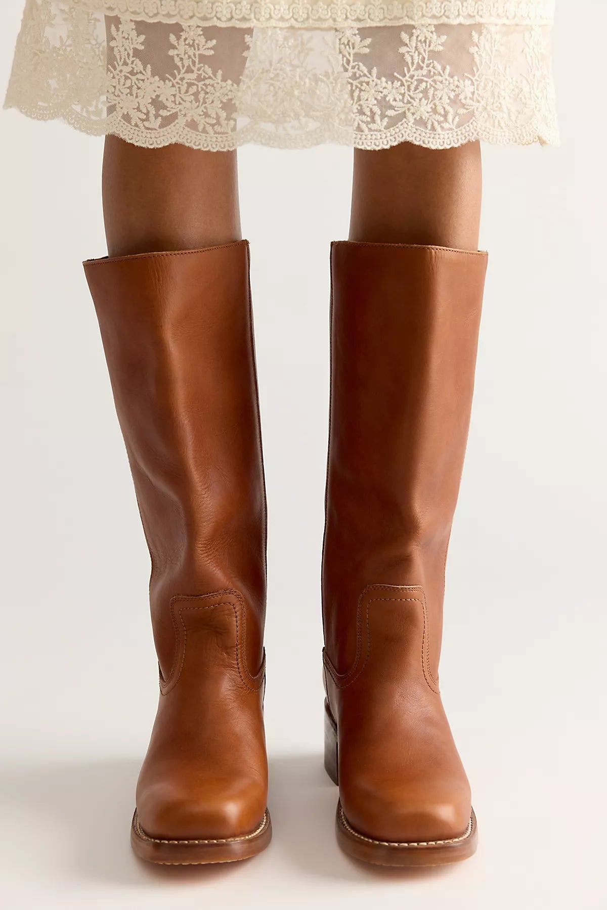 Frye Campus 14L Boots