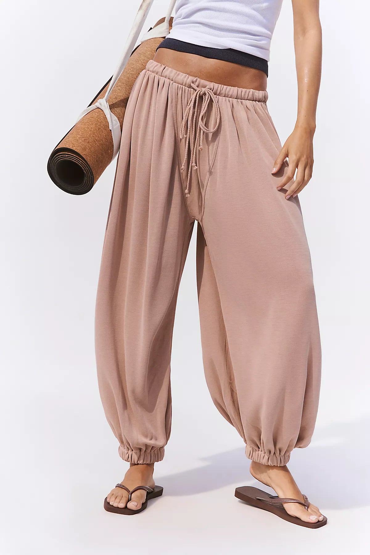 Momentum Balloon Pants