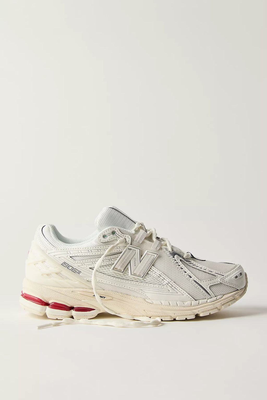 New Balance 1906R Sneakers