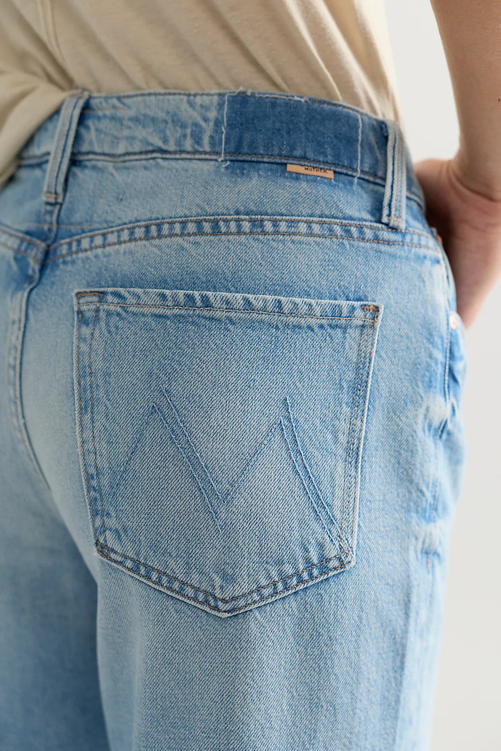 MOTHER The Dodger Flood Jeans