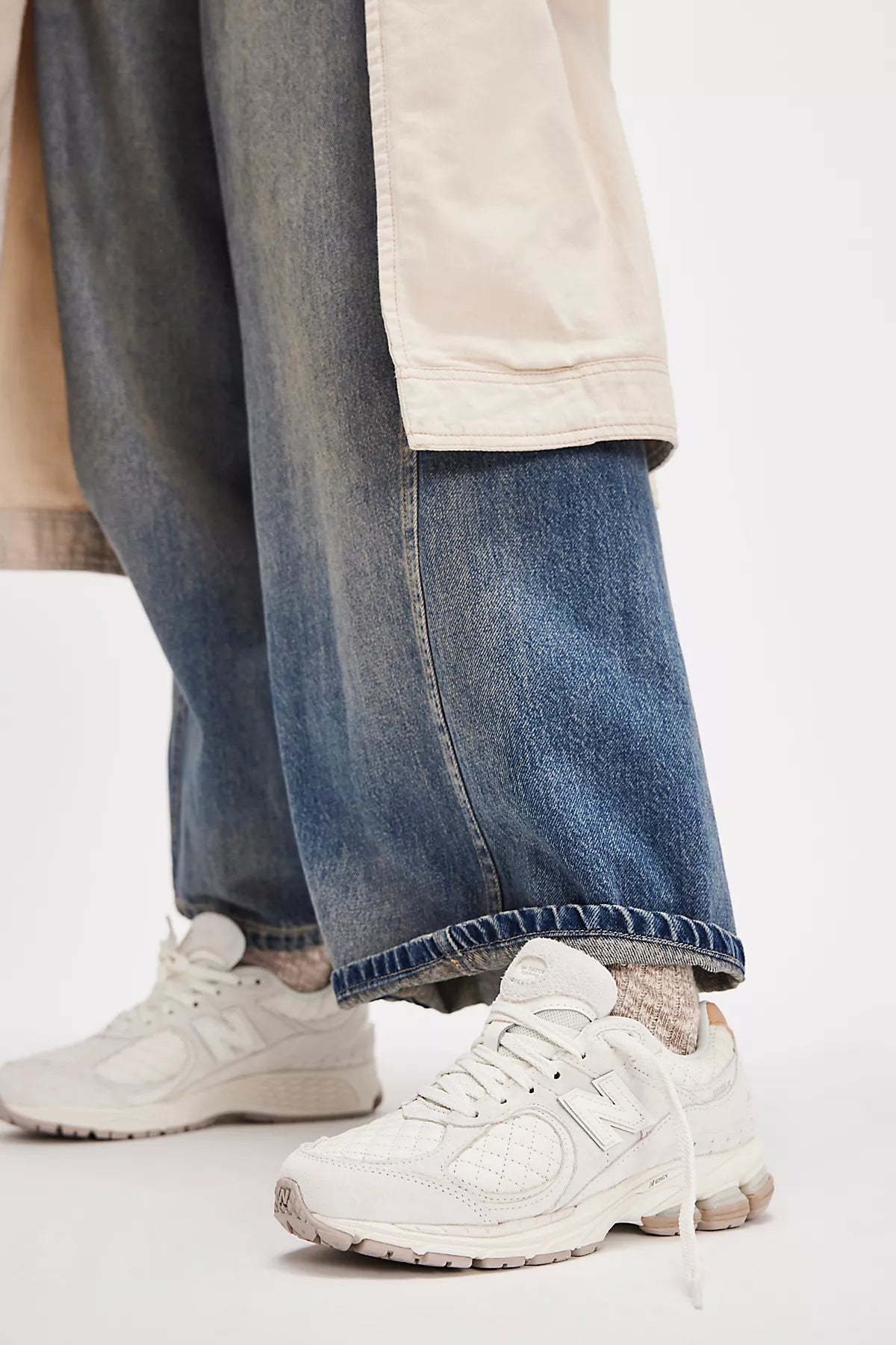 New Balance 2002r Sneakers
