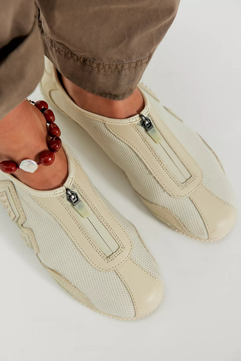 Merrell Relay Fly Zip Sneakers