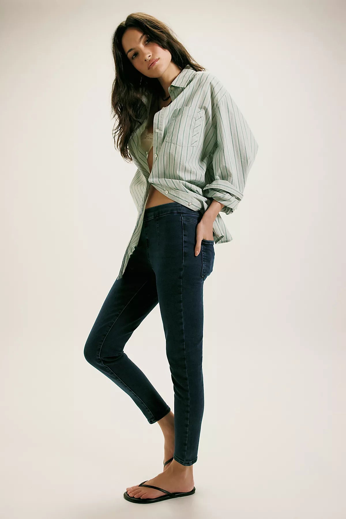 We The Free CRVY Infinite Stretch Pull-On Skinny Jeans