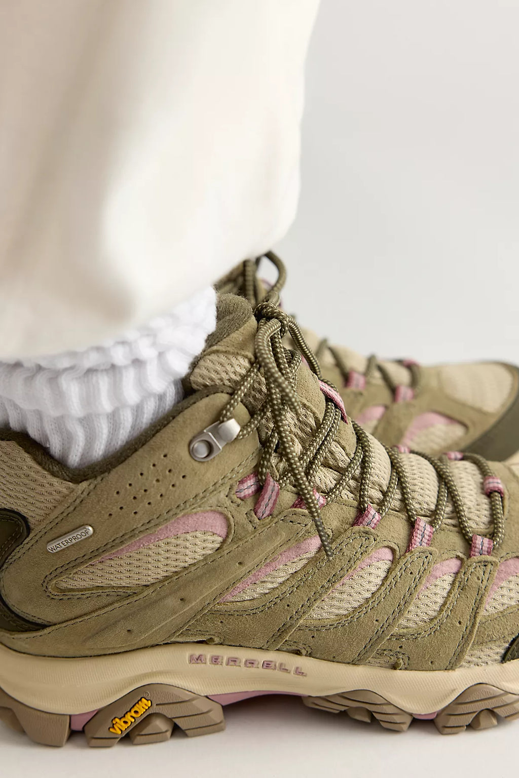 Merrell Moab 3 Mid Waterproof Boots
