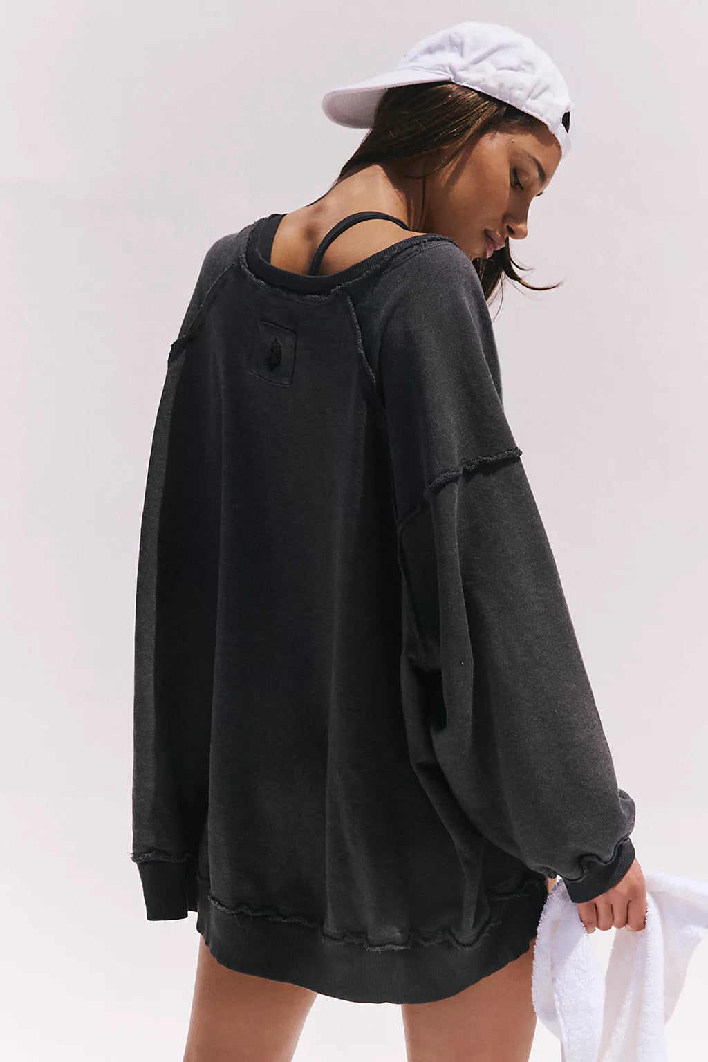 One To Beat Pullover