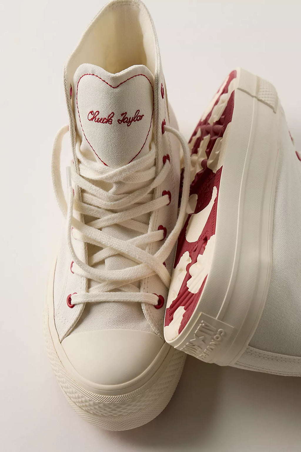 Chuck Taylor All Star Hearts Lift Platform Sneakers
