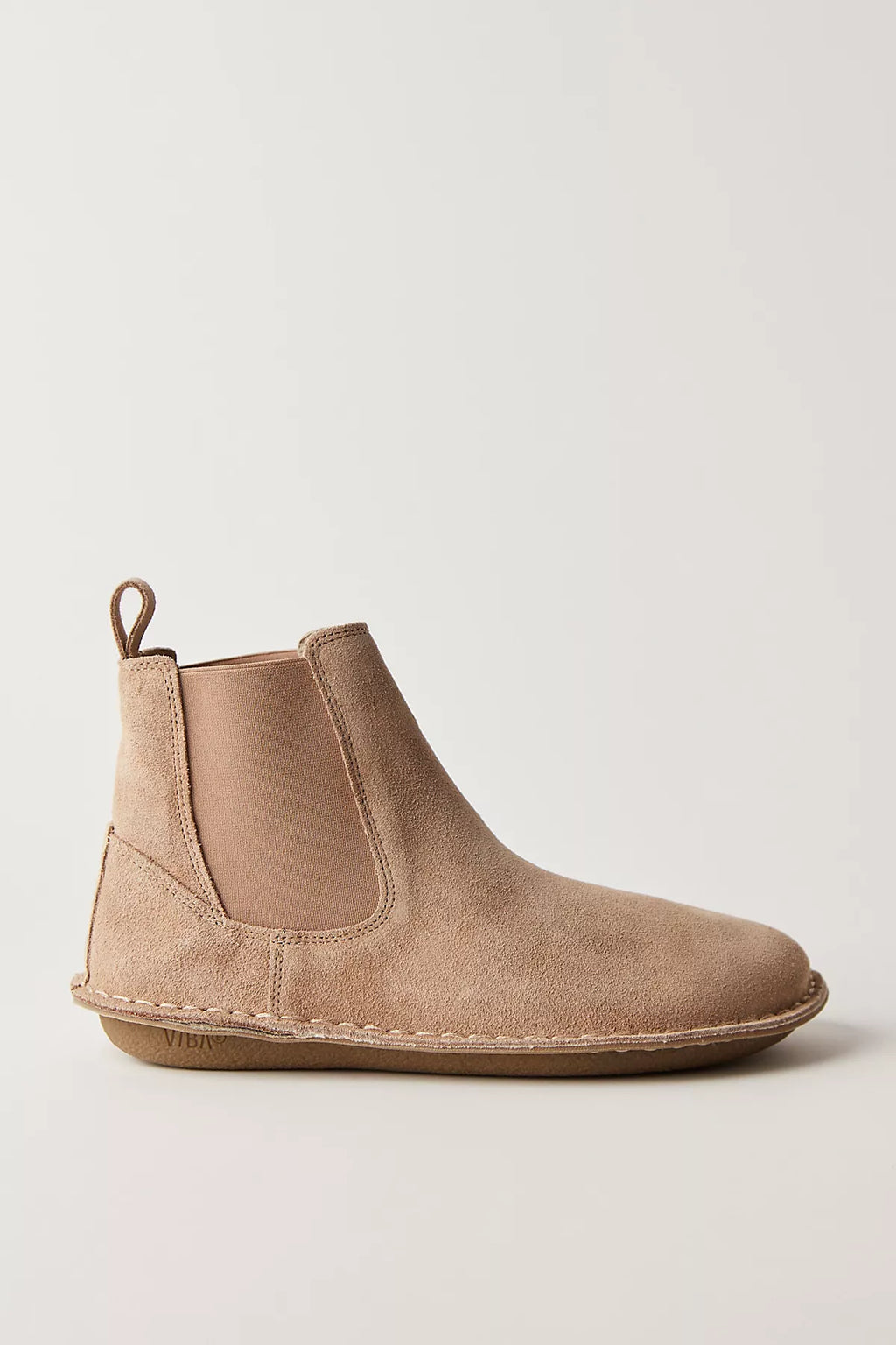 VIBAe Helsinki Chelsea Boots