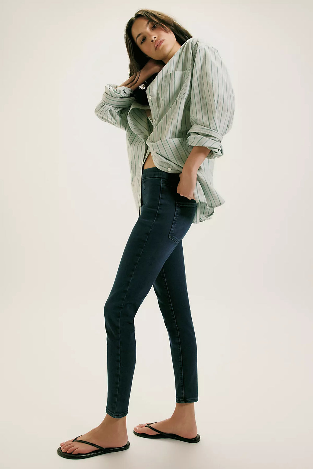 We The Free CRVY Infinite Stretch Pull-On Skinny Jeans