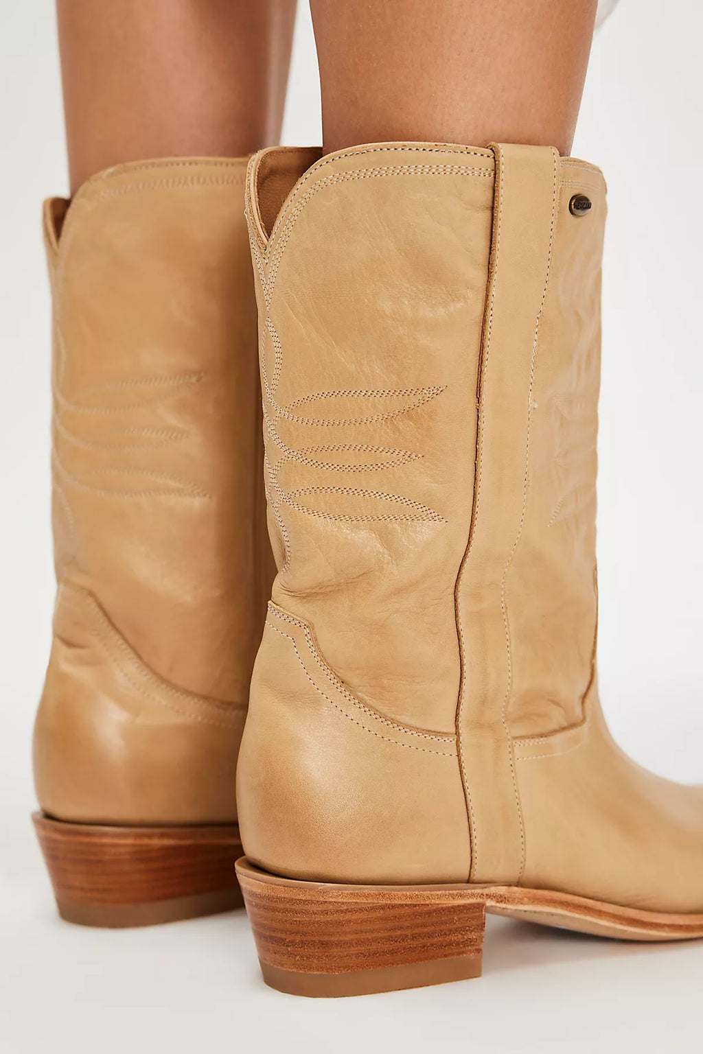 Ember Falls Western Boots