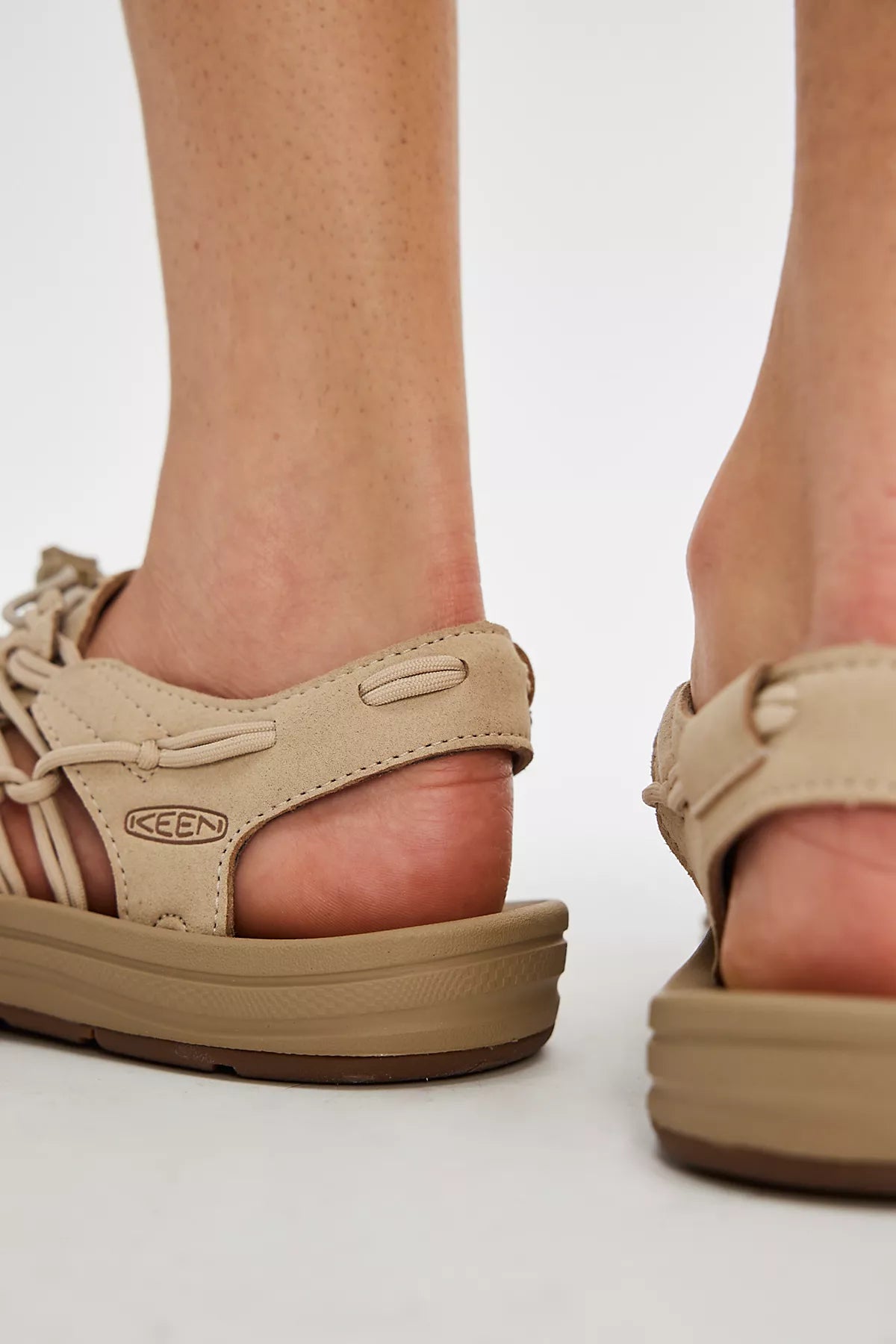 KEEN UNEEK Woven Sneakers