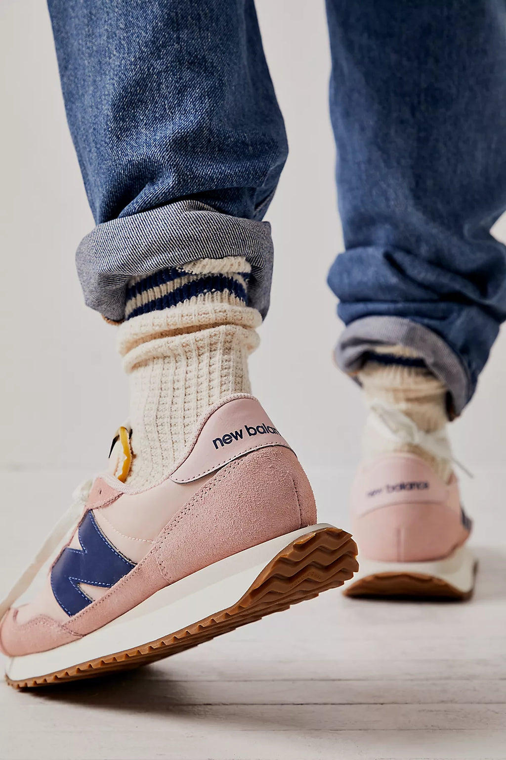 New Balance 237 Sneakers