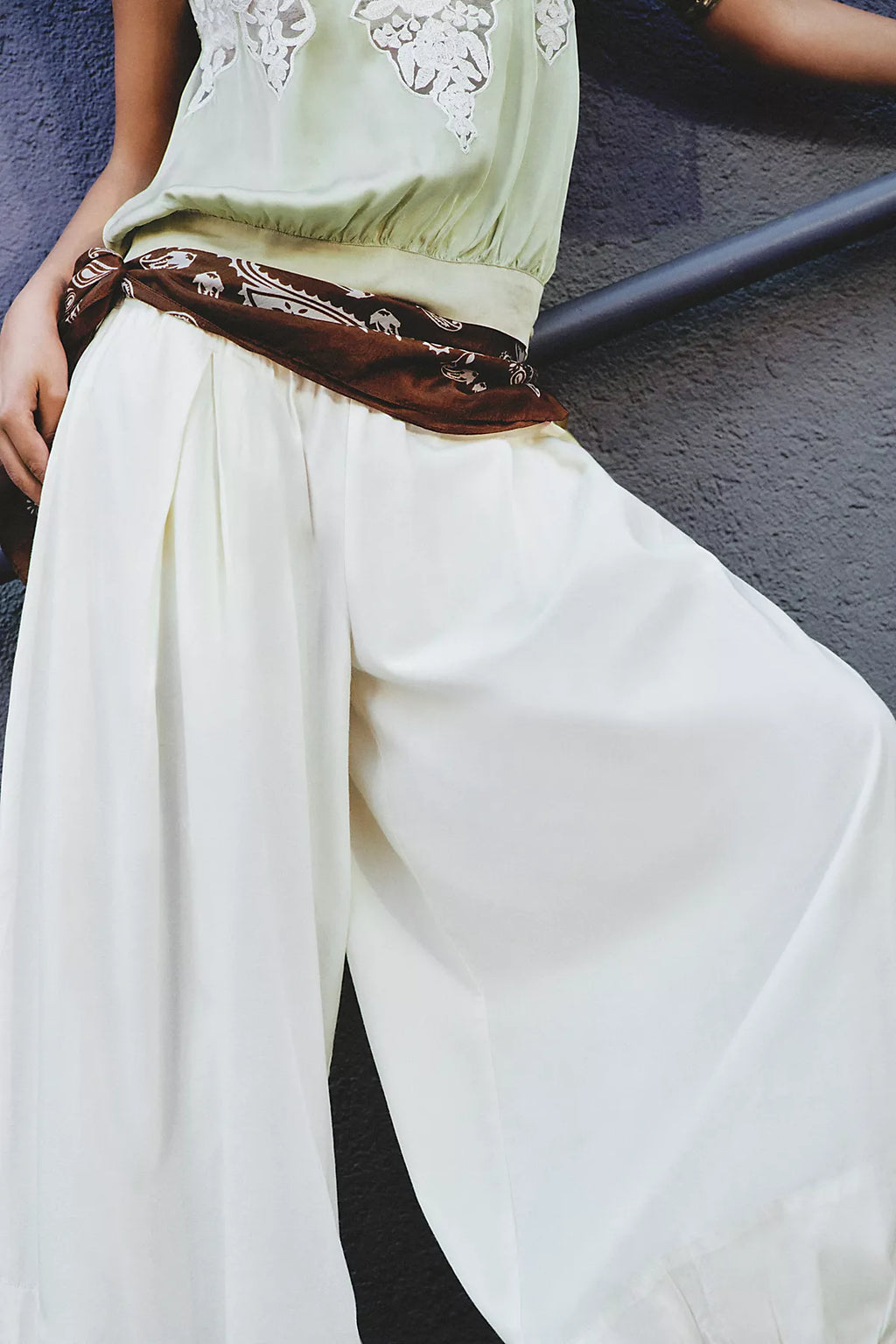 Moonflower Pull-On Balloon Pants