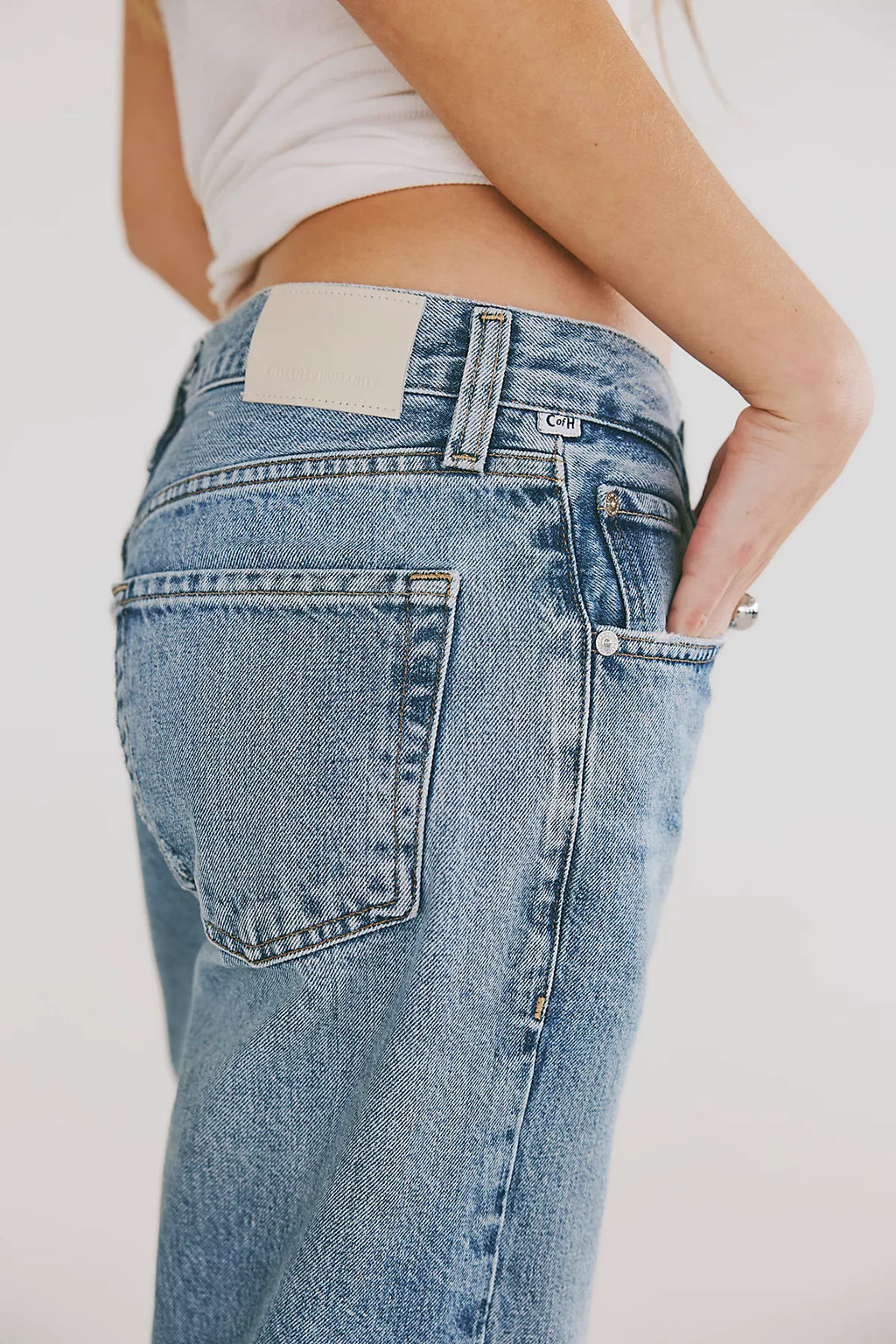 Citizens of Humanity Lindz Low-Rise Jeans