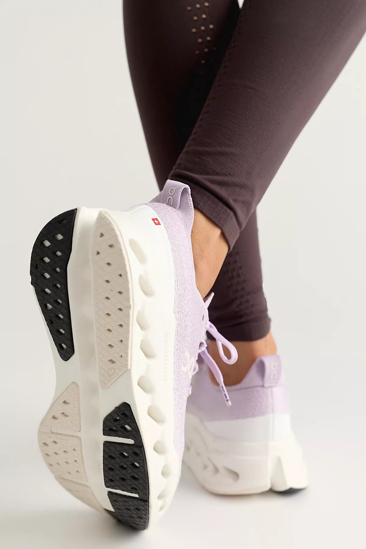 On Cloudsurfer Max Sneakers