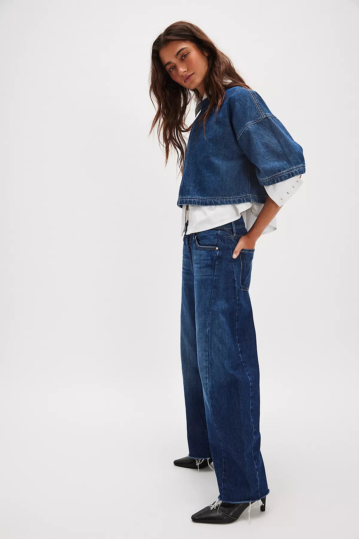 MOTHER The Mid-Rise Full-Pipe Flood Fray Jeans