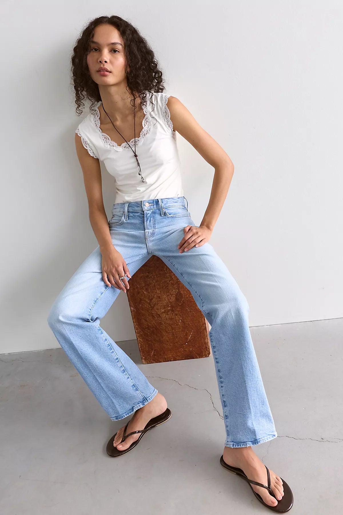 MOTHER The Kick It Jeans