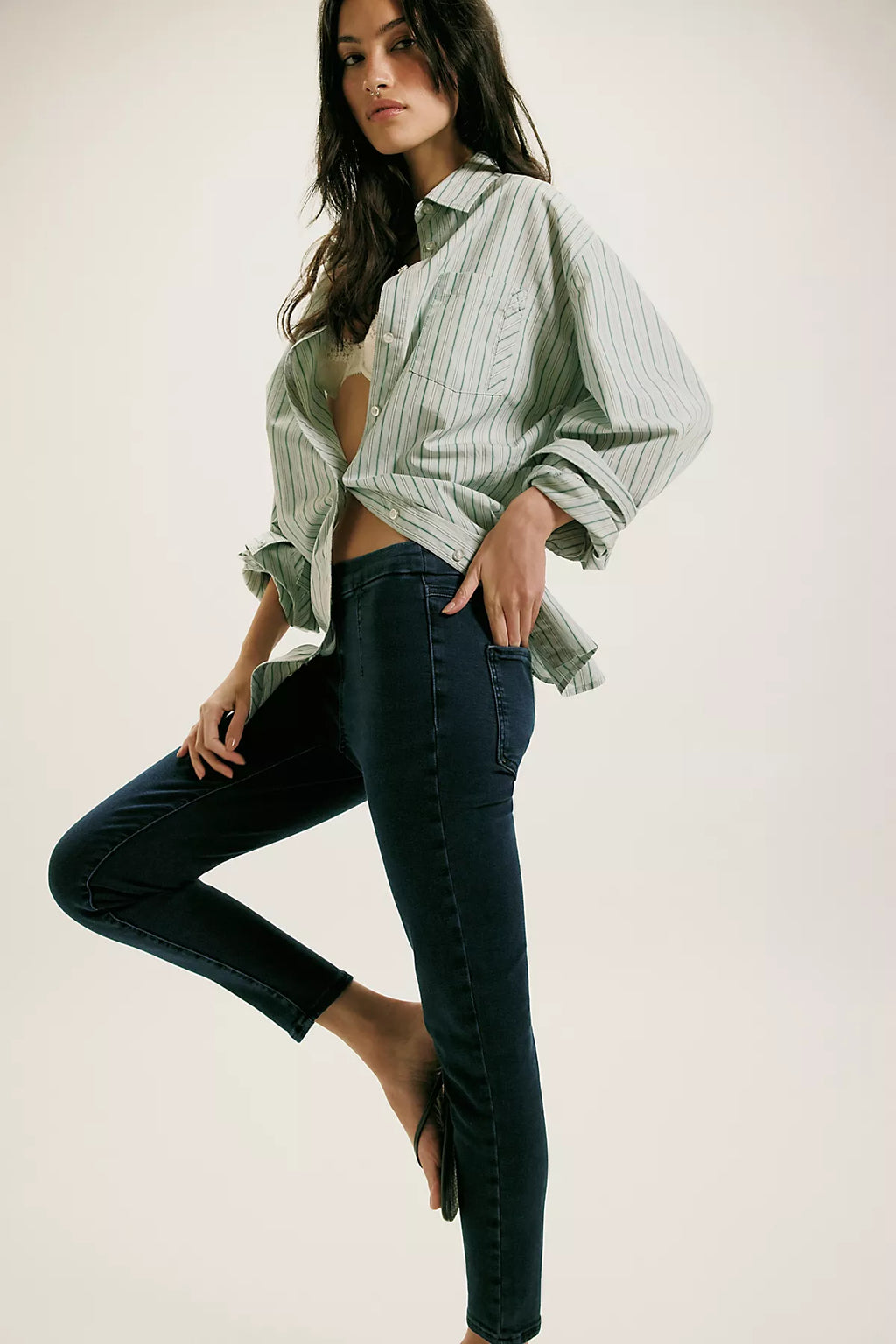 We The Free CRVY Infinite Stretch Pull-On Skinny Jeans