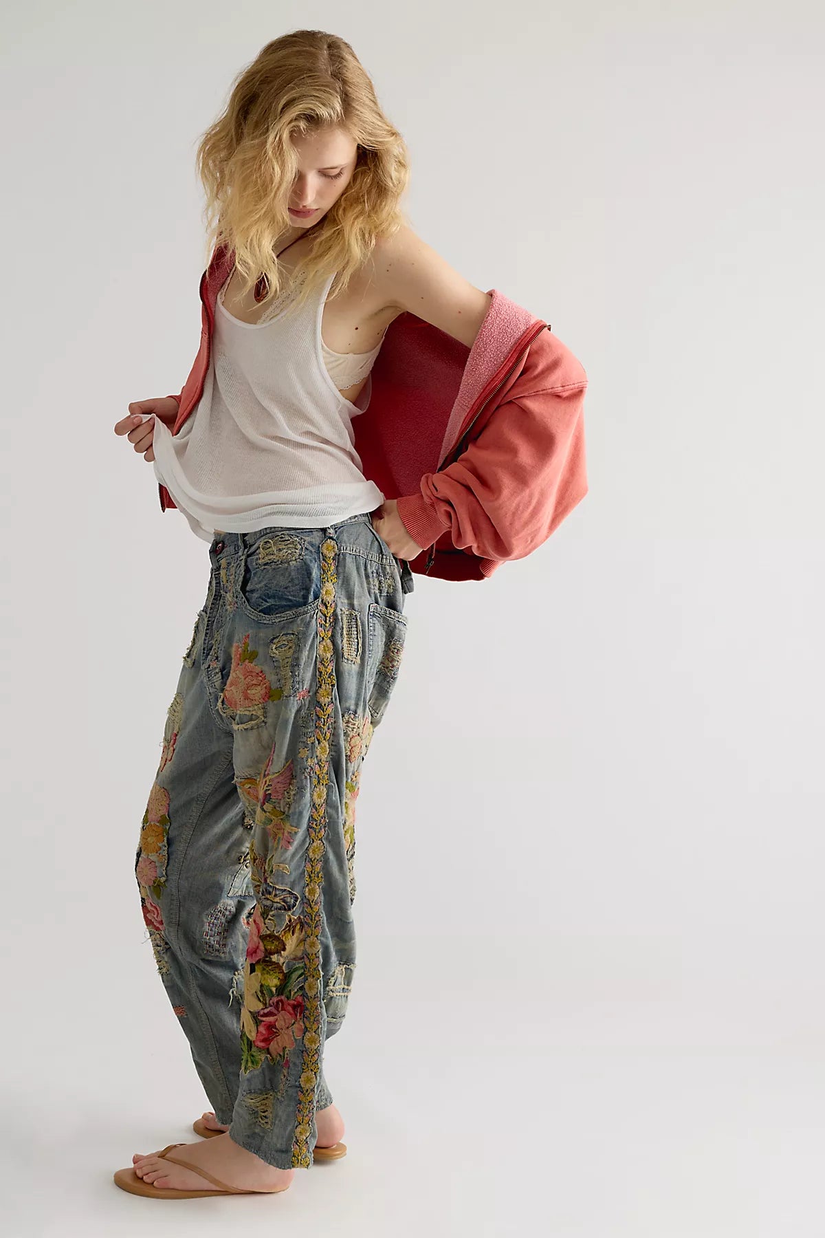 Magnolia Pearl Toby Embroidered Jeans