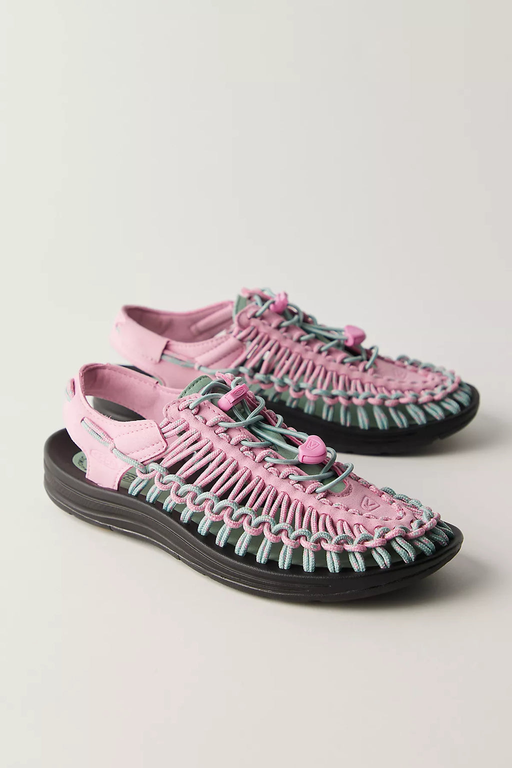 KEEN UNEEK Woven Sneakers