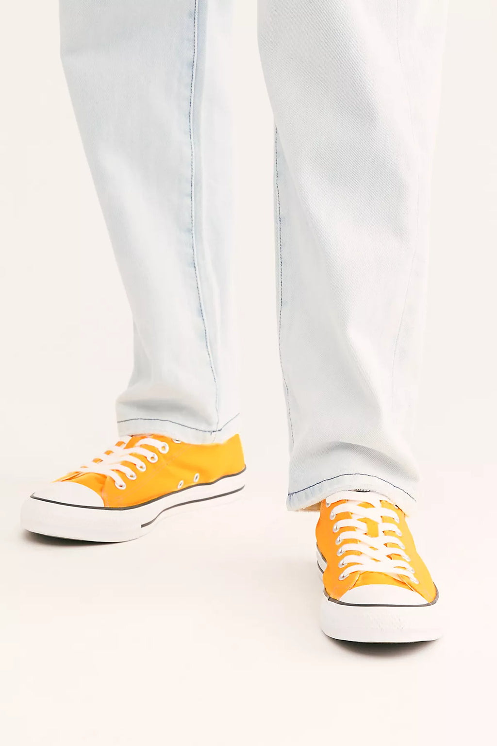 Chuck Taylor All Star Low-Top Converse Sneakers