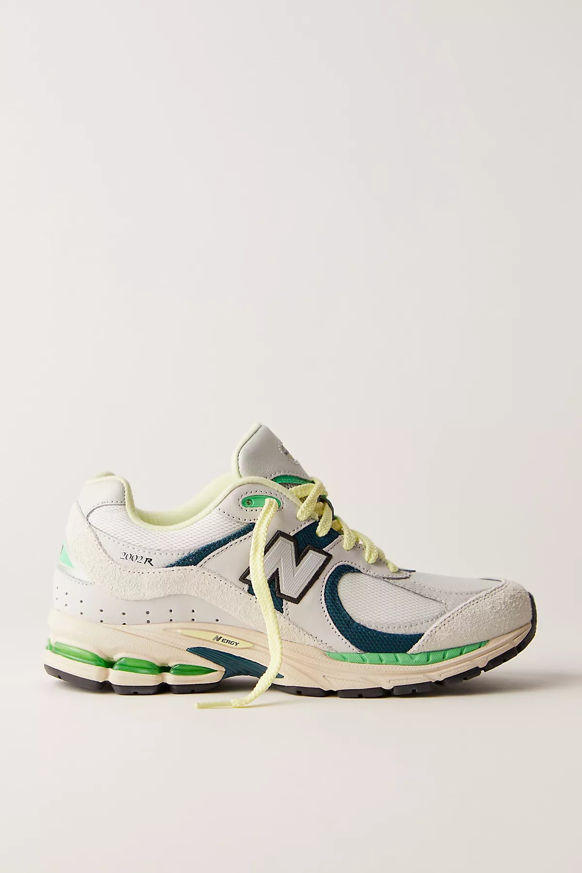 New Balance 2002r Sneakers