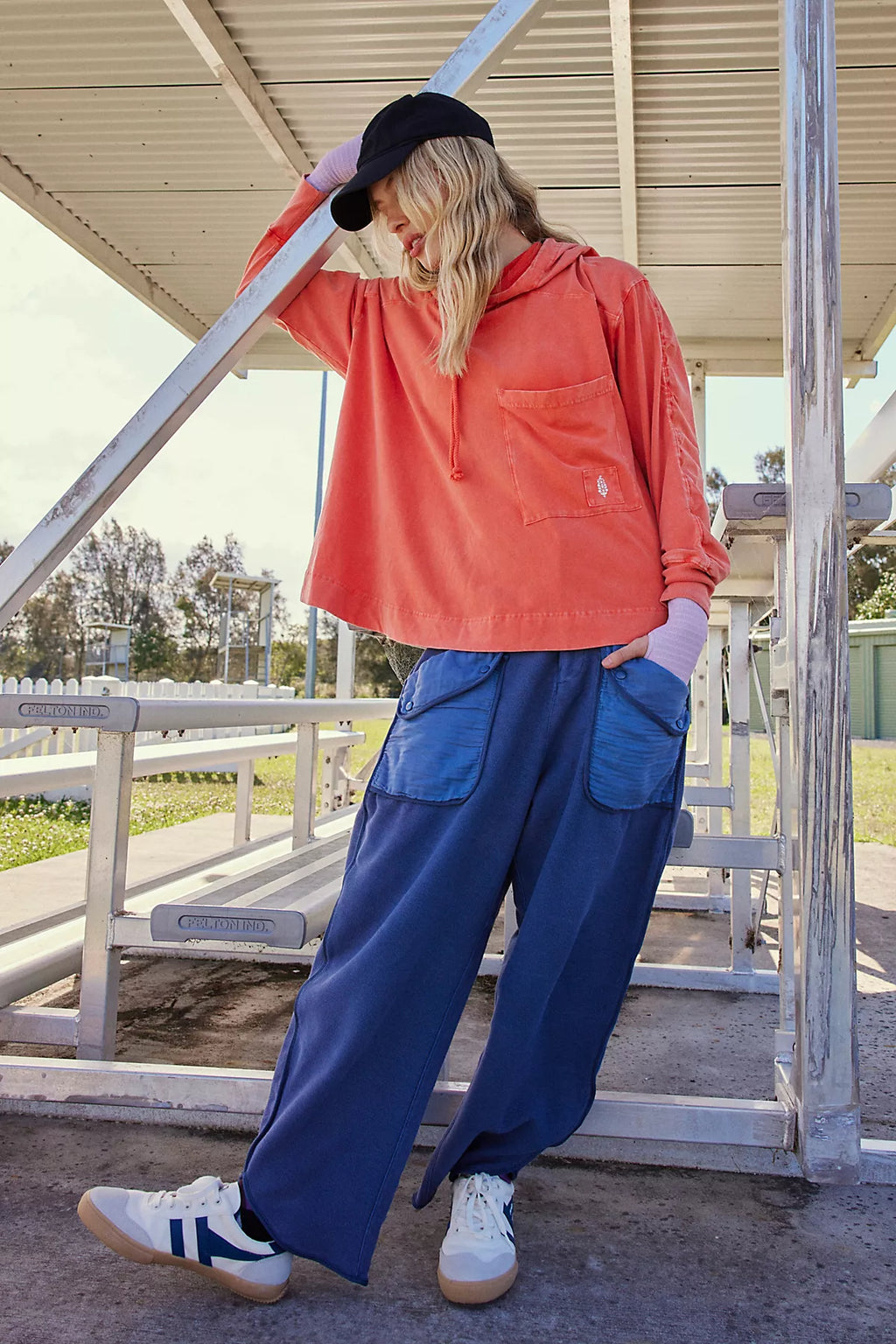 Hot Shot Hooded Layer