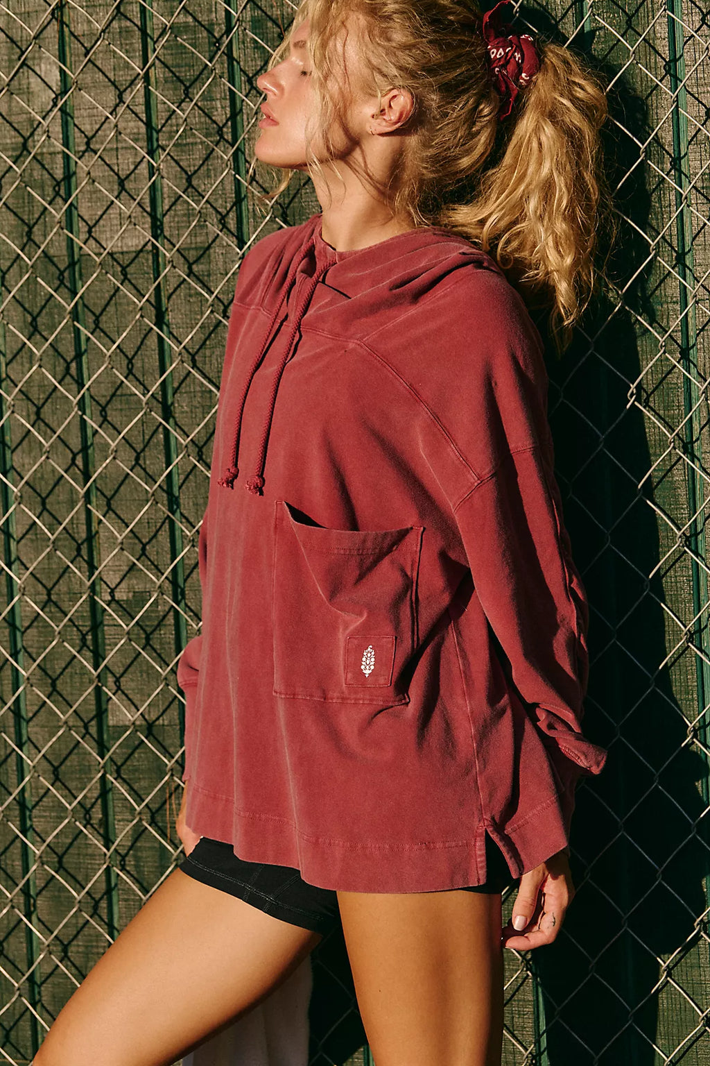 Hot Shot Hooded Layer