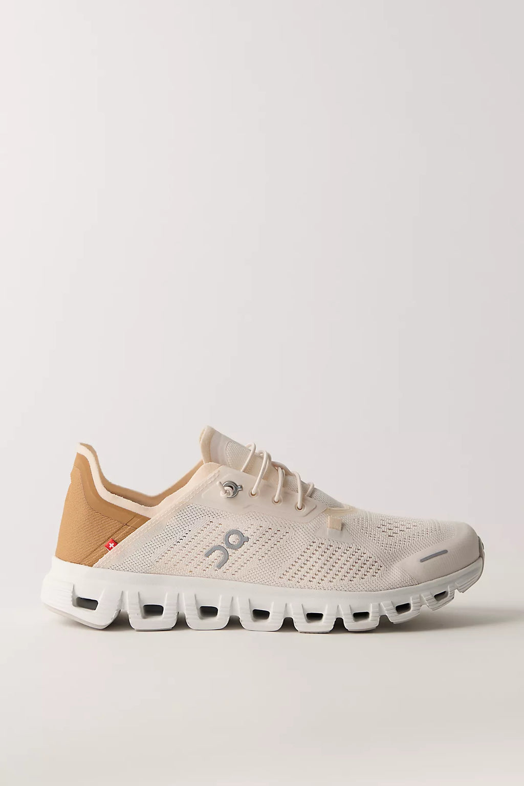 On Cloud 6 Coast Sneakers