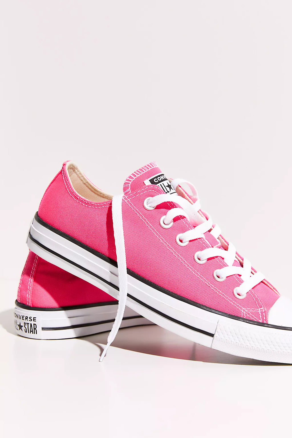 Chuck Taylor All Star Low-Top Converse Sneakers