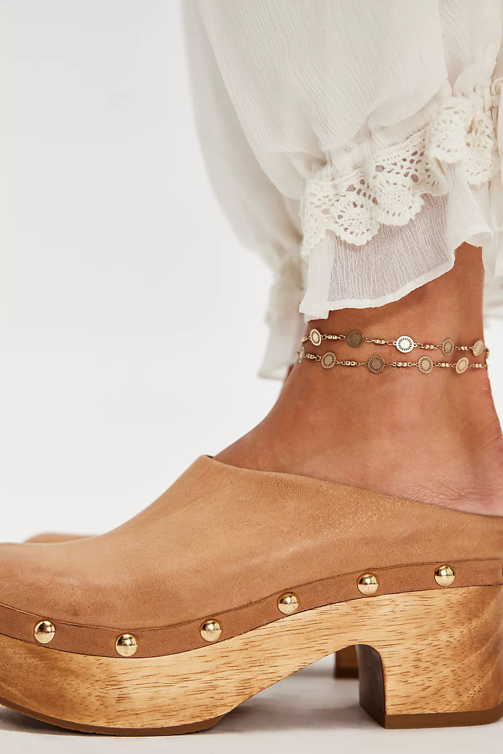 Calli Clogs