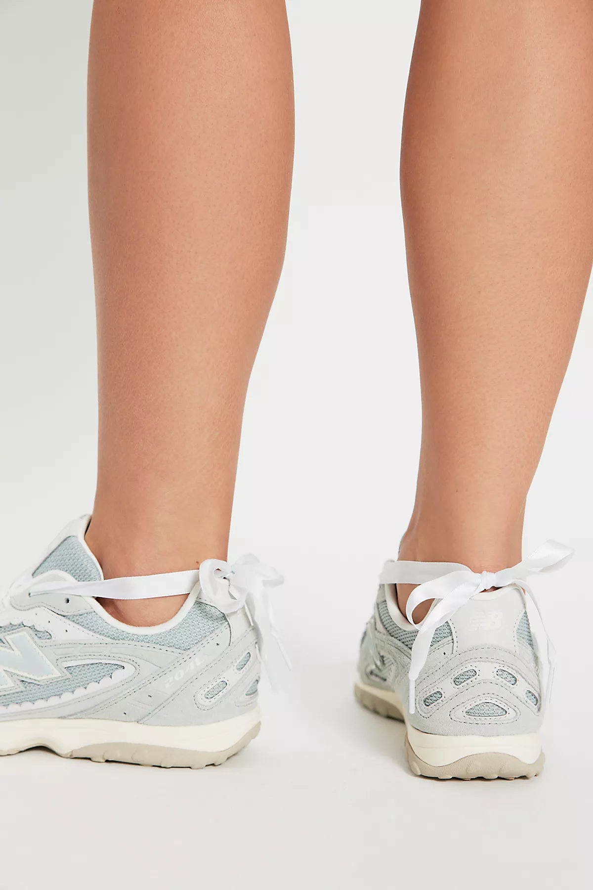 New Balance 204L Satin Sneakers