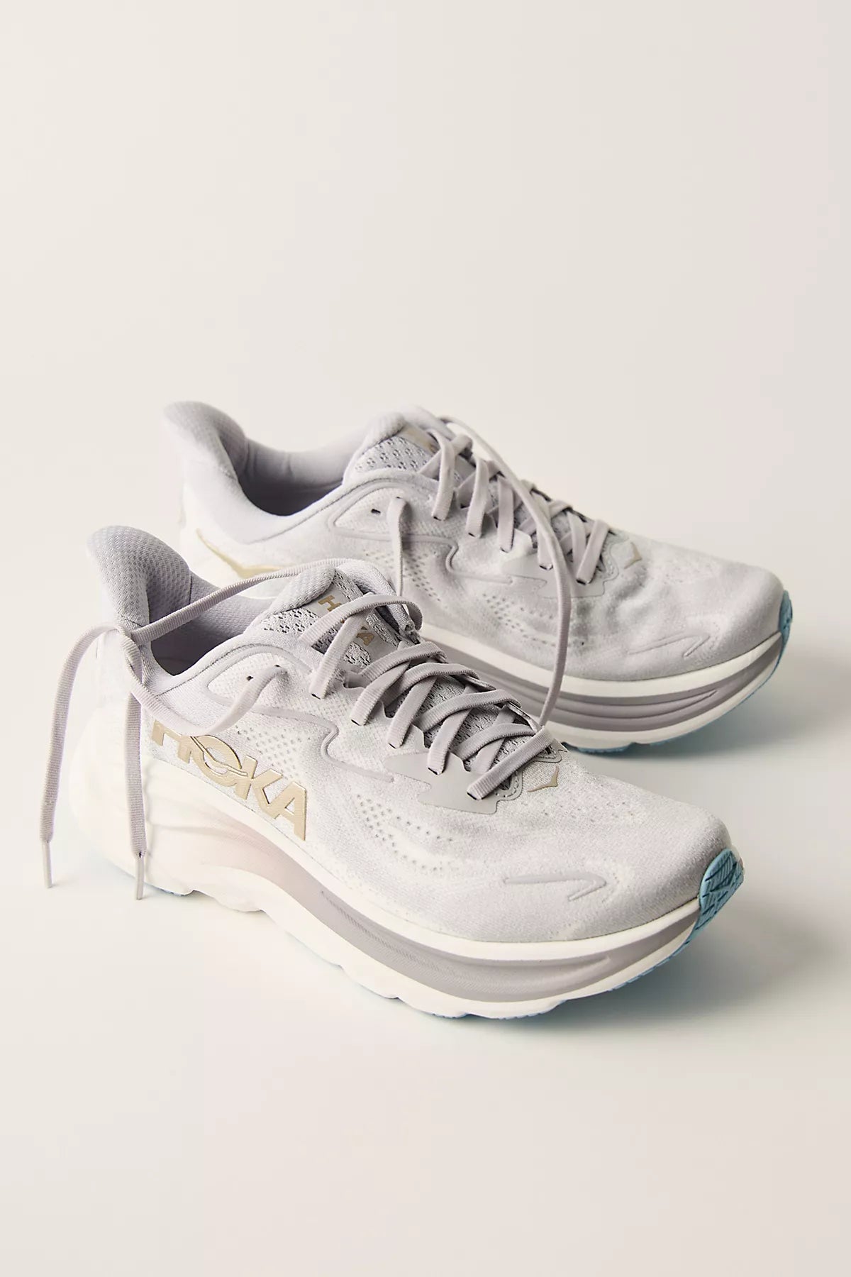HOKA® Clifton 10 Sneakers