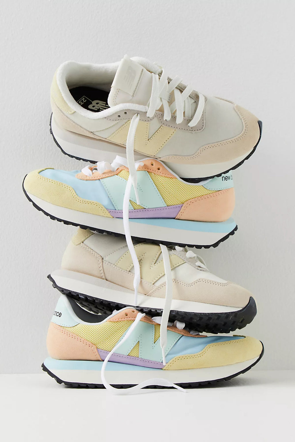New Balance 237 Sneakers