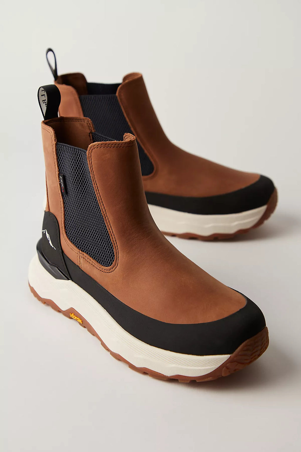 L.L.Bean NextVenture Chelsea Boots