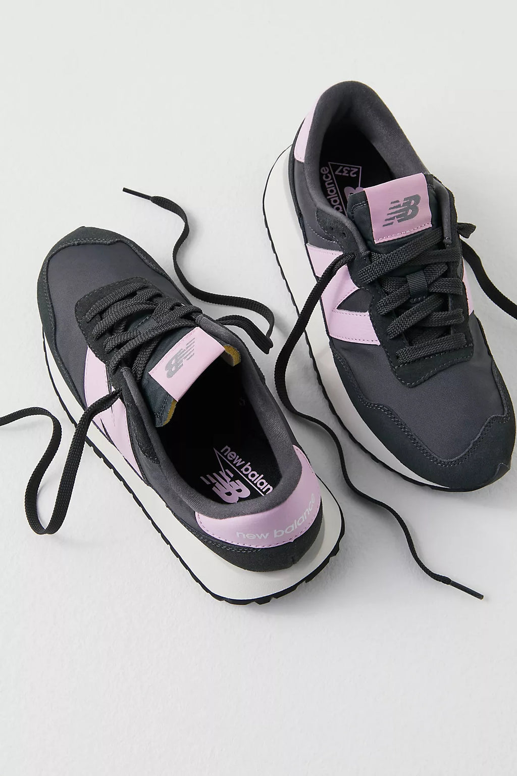New Balance 237 Sneakers
