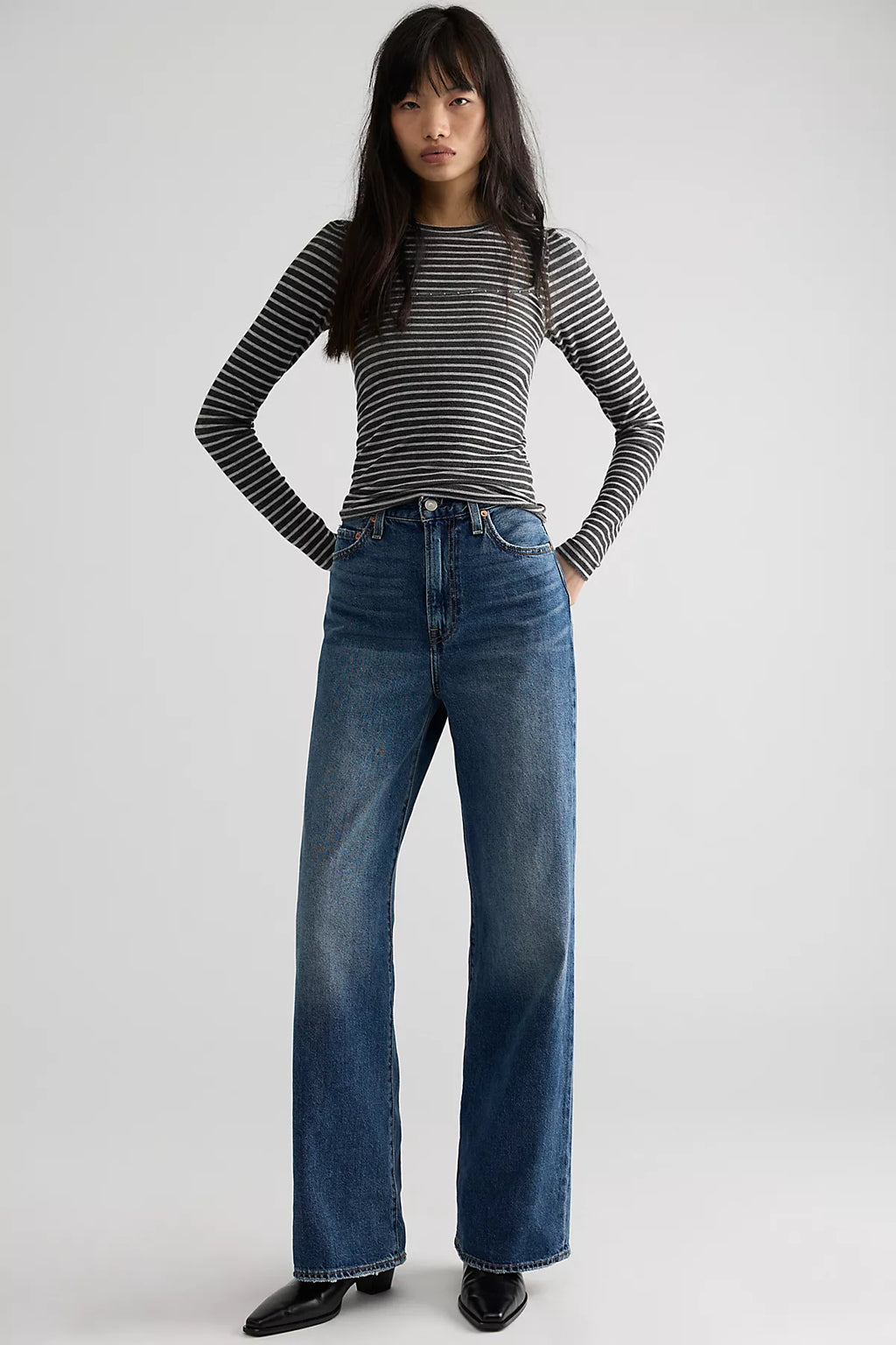 Levi's Ribcage Wide-Leg Jeans
